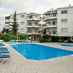 Artemis Cynthia Complex