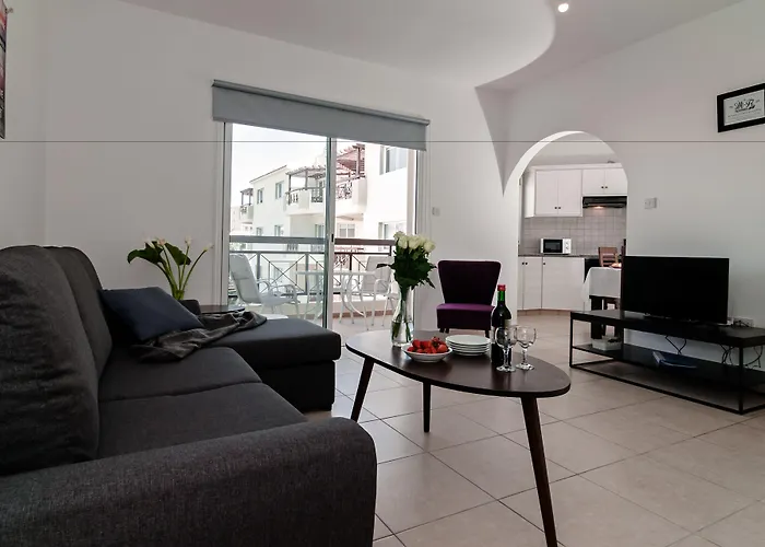 Apartamento Artemis Cynthia Complex Pafos