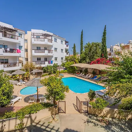 Artemis Cynthia Complex Appartement *