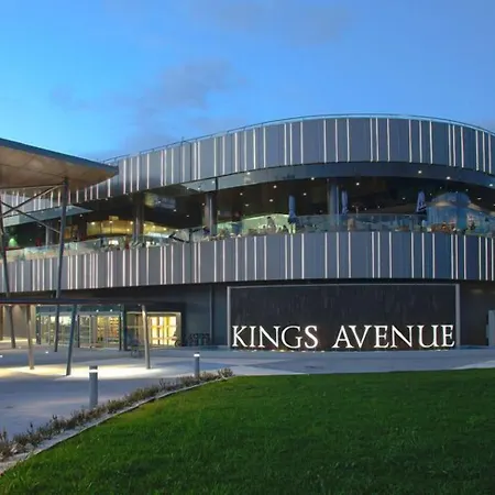 Artemis Cynthia Complex Apartment *