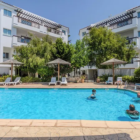 Artemis Cynthia Complex * Paphos