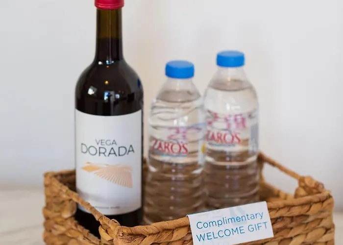 Artemis Cynthia Complex