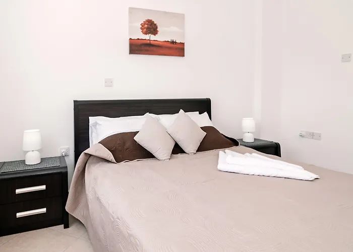 Artemis Cynthia Complex Pafos