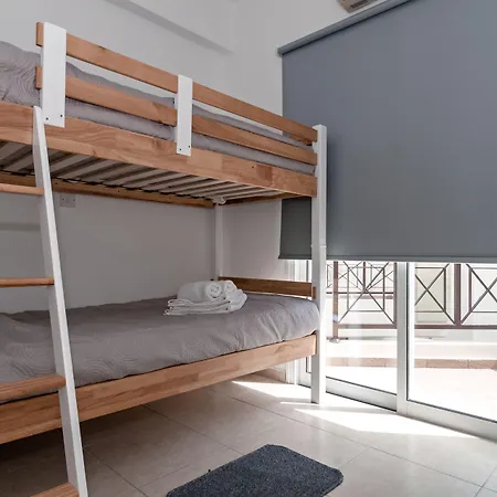 Artemis Cynthia Complex Daire