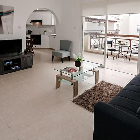 Artemis Cynthia Complex *